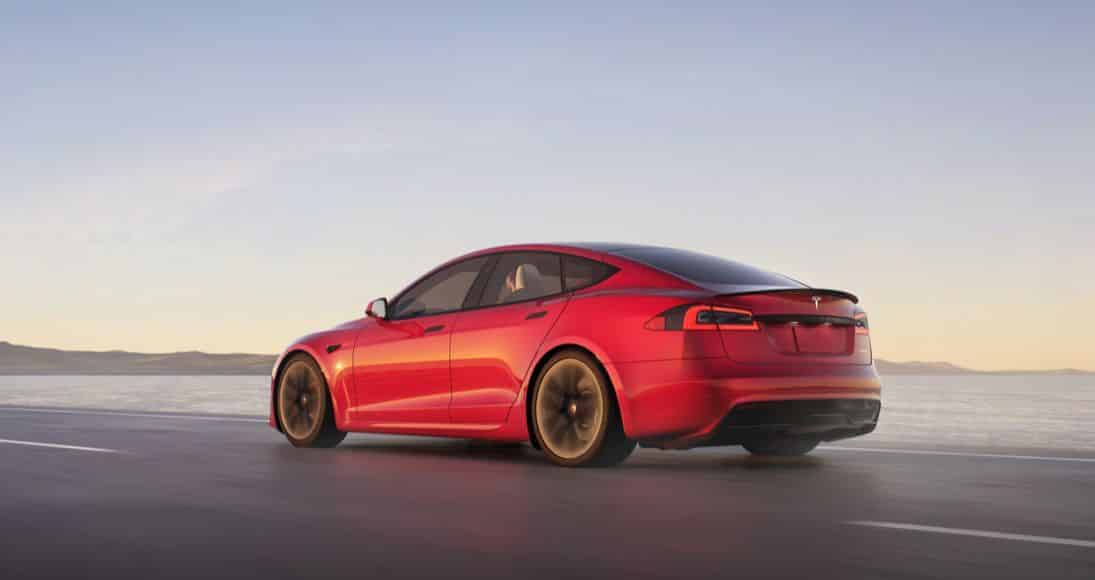 La tela escocesa del Tesla Model S 2021 se presentara