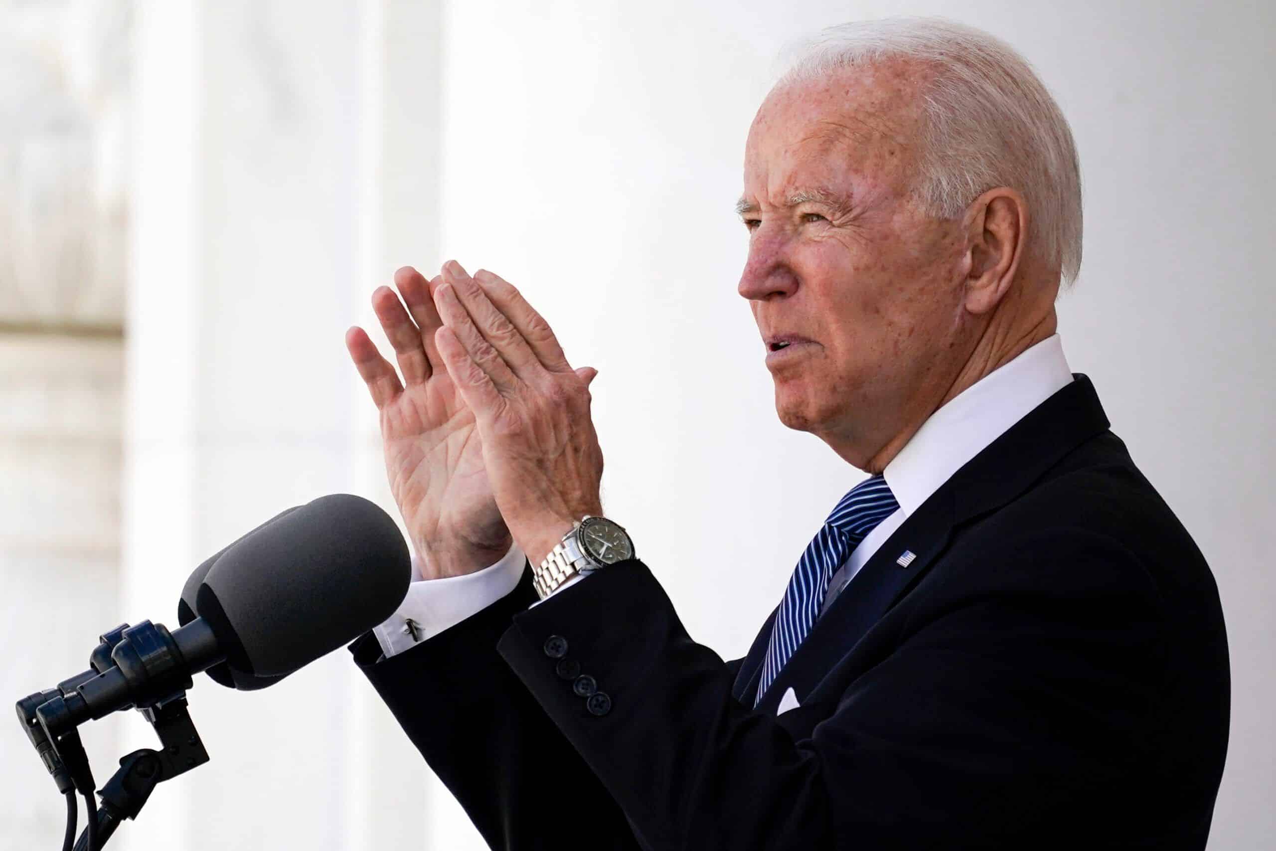 Biden rinde homenaje a las victimas olvidadas de la masacre