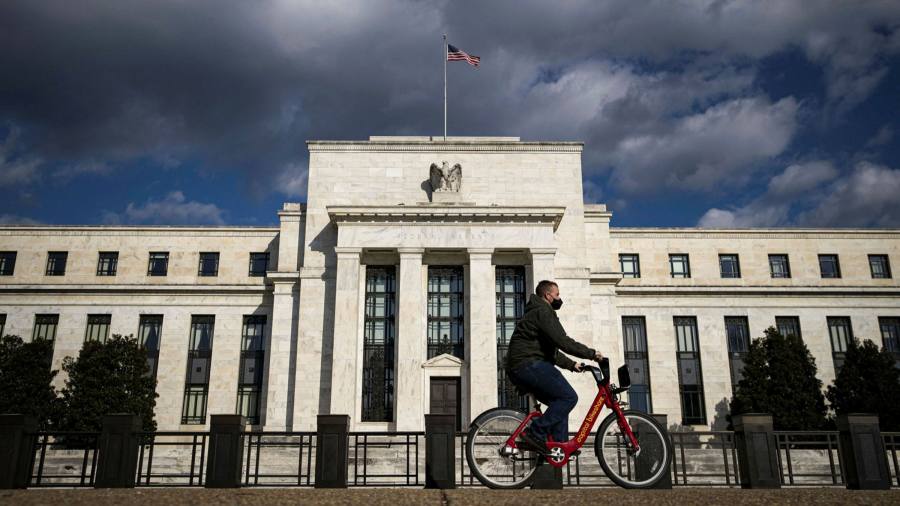 Cuatro preguntas clave que los bancos centrales deben responder sobre