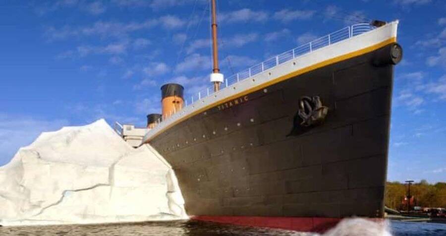 El muro de iceberg del Museo del Titanic se