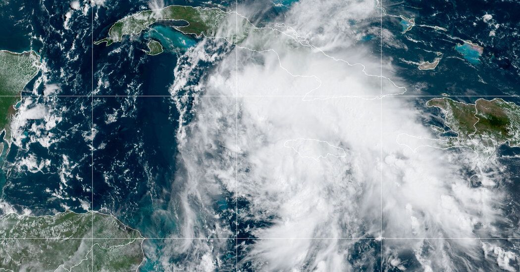 La tormenta tropical Ida avanza por las Islas Caiman