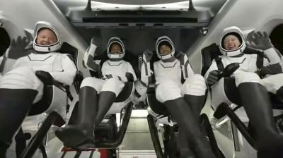 La tripulacion orbital totalmente civil de SpaceX completa una mision
