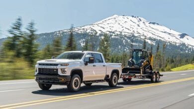 GM ahora esta fabricando y enviando camionetas que estaciono por