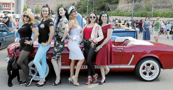 Glamour y coches clásicos en Port Adriano, Mallorca