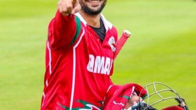 Zeeshan Maqsood domina a Omán en la inauguración de la Copa del Mundo T20 4 Zeeshan Maqsood