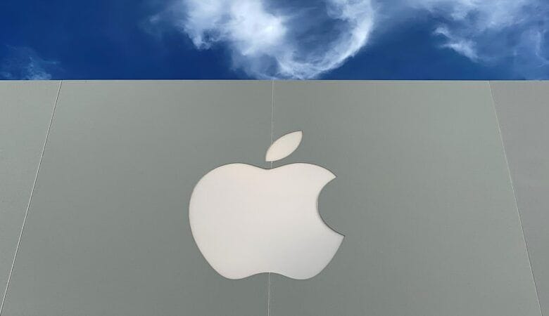 Apple contrata al director de software de piloto automático de Tesla para los esfuerzos automotrices 1 Apple contrata al director de software de piloto automatico de