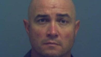 Bombero de Texas arrestado por envenenar a perros y gatos en el vecindario 3 Bombero de Texas arrestado por envenenar a perros y gatos