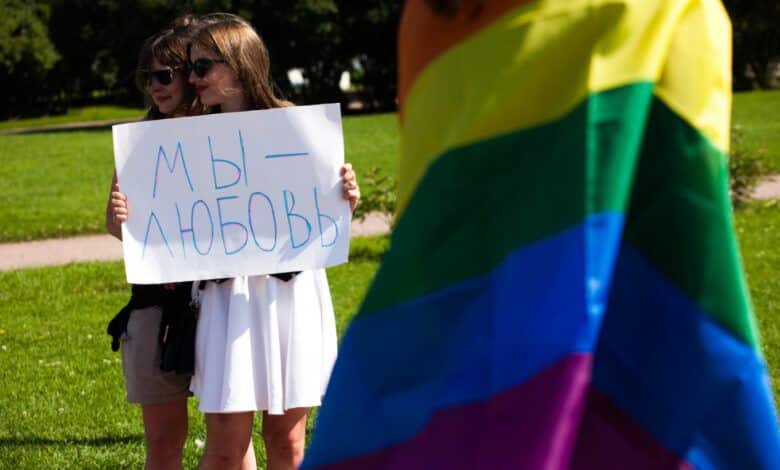 Rusia llama al principal grupo LGBT agentes extranjeros