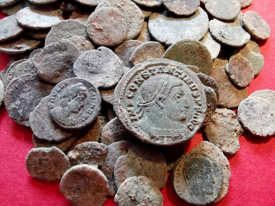 Historia Noticias de la semana, 9 de enero 3 monedas romanas de españa
