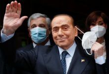 Berlusconi renuncia a postularse para presidente italiano (foto tomada el 9 de febrero)