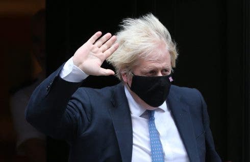 Boris Johnson abandona Downing Street antes de Pmqs