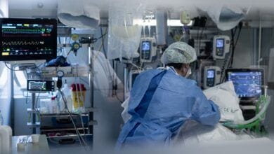 En Espana el numero de hospitalizaciones por COVID 19 casi se