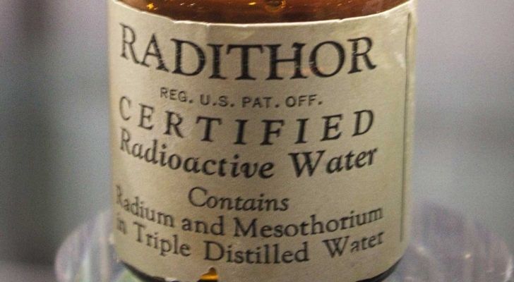 Una botella de RadiThor