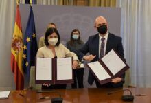 Spain to end requirement to wear masks in the streets as early as next Thursday, says Health Minister