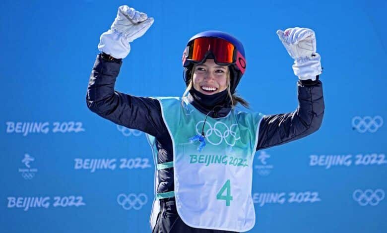 Esquiadora estadounidense Eileen Gu gana oro para China en big air femenino