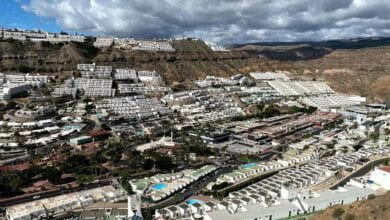 Guardia Civil arrest two suspected phone thieves in Puerto Rico de Gran Canaria