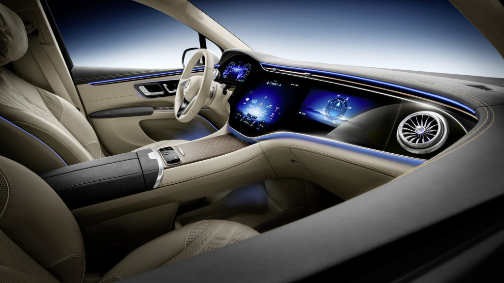 Interior de la SUV Mercedes-Benz EQS 2023