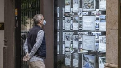 Análisis: Cómo afecta la guerra de Ucrania a la demanda española de bienes inmuebles internacionales 7 El comercio minorista se reinicia en la fase cero en Barcelona, España 11 mayo 2020