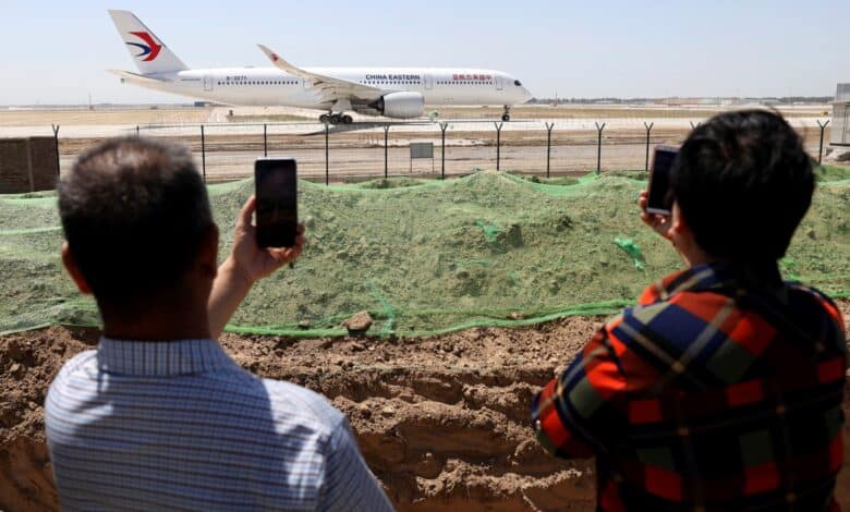 Avion de pasajeros chino se estrella en provincia del sur