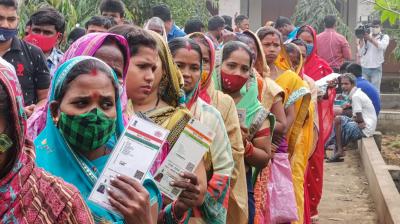 BJD arrasa en las encuestas de panchayat de tres niveles