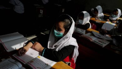 EE. UU. cancela conversaciones con los talibanes sobre revertir la educación de las niñas