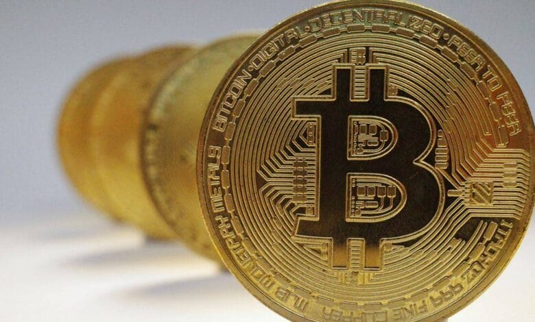 El intercambio de criptomonedas Coinbase bloquea 25,000 billeteras vinculadas a Rusia