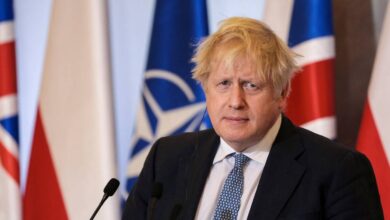 El primer ministro del Reino Unido, Boris Johnson, pide al mundo que abandone el petróleo y el gas rusos