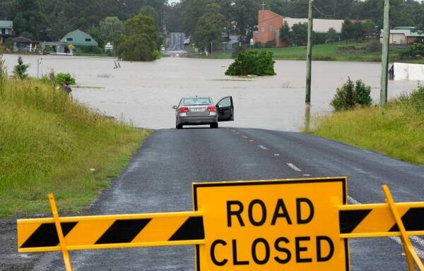 La lluvia en Sidney pone a medio millon de personas