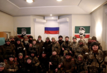 Lideres chechenos se dirigen a Mariupol informe