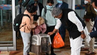Vuelo especial con 183 ciudadanos indios llega a Delhi