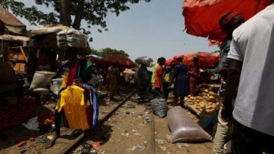 Una ruta que ya no es segura: los nigerianos lloran a las víctimas del mortal ataque al tren 1 Una ruta que ya no es segura: los nigerianos lloran a las víctimas del mortal ataque al tren
