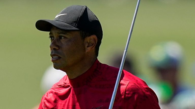 Woods juega las rondas 71, 74, 78 y 78 en el Augusta National
