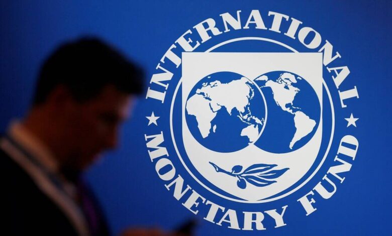 FMI recorta previsión de crecimiento global por 'ondas sísmicas' de guerra Rusia-Ucrania