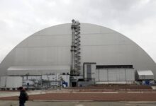 Los rusos abandonan Chernobyl; Ucrania se prepara para un nuevo ataque