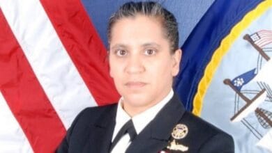 Shanti Sethi, veterana de la Armada india-estadounidense, nombra a Kamala Harris como asesora de defensa 2 Shanti Sethi, veterana de la Armada india-estadounidense, nombra a Kamala Harris como asesora de defensa
