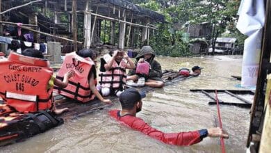 Sube a 43 el número de muertos por deslizamientos de tierra e inundaciones en Filipinas