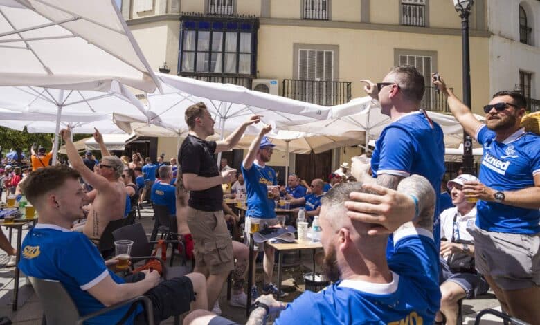 1653404572 Se espera que los bares de Sevilla vendan medio millon