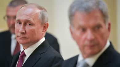 Putin le dice al presidente finlandes que fue un error