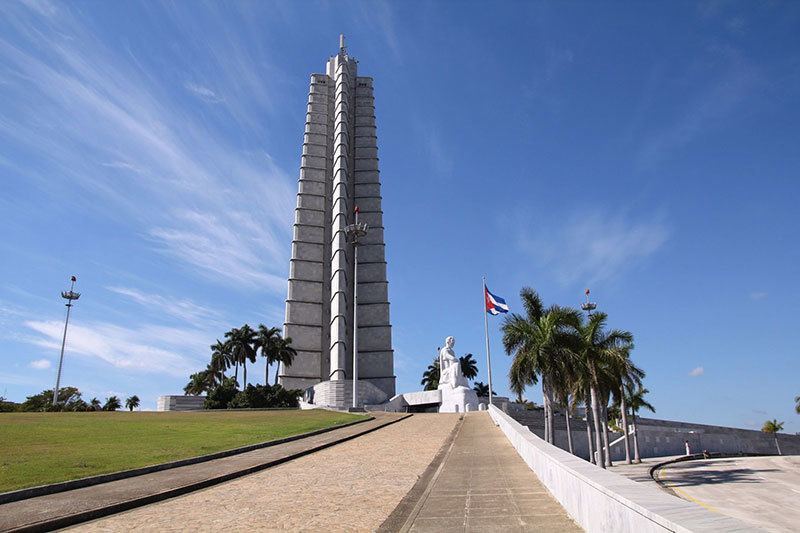 Visita Cuba Monumento a José Martí