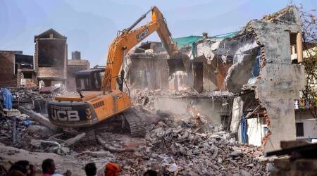 Rekha Sharma escribe: La excavadora en Prayagraj plantea un desafío para el ...