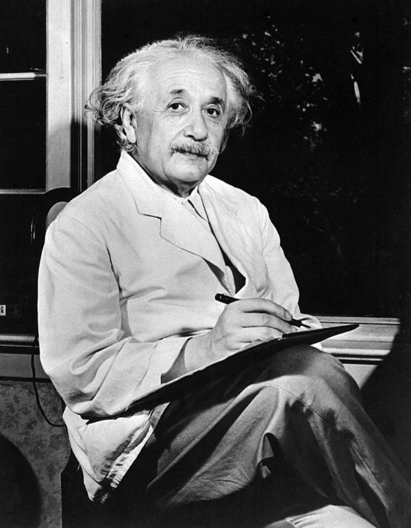 Citas contra la guerra Einstein