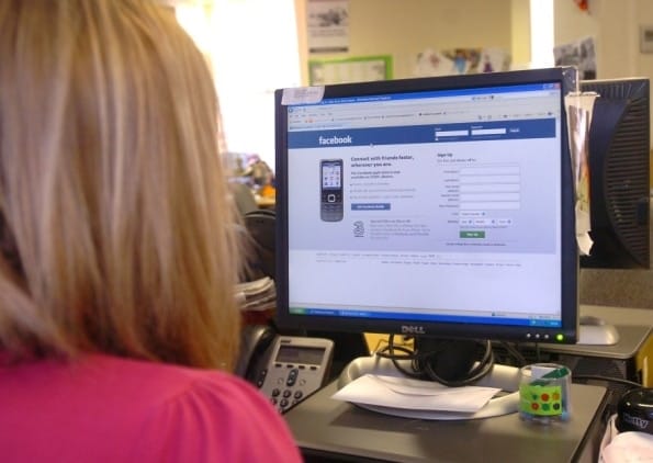 Facebook presenta una nueva aplicación llamada "Facebook at Work" 1 Facebook presenta una nueva aplicación llamada "Facebook at Work"