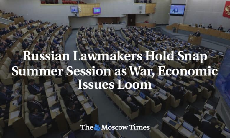 Legisladores rusos celebran sesion de verano mientras se avecinan problemas