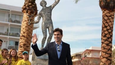 Vándalos derriban la estatua de la estrella del tenis David Ferrer en la ciudad natal de la Costa Blanca de España 6 1659461628 Vandalos derriban la estatua de la estrella del tenis David
