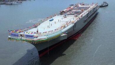El primer portaaviones de la India INS Vikrant se pondra