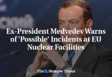 Expresidente Medvedev advierte sobre posibles incidentes en instalaciones nucleares de