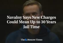 Navalny dice que nuevos cargos podrian significar hasta 30 anos