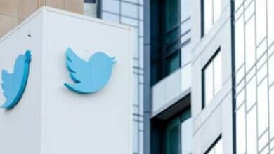 The Twitter logo is seen on the exterior of Twitter headquarters in San Francisco, California. (Constanza HEVIA / AFP)