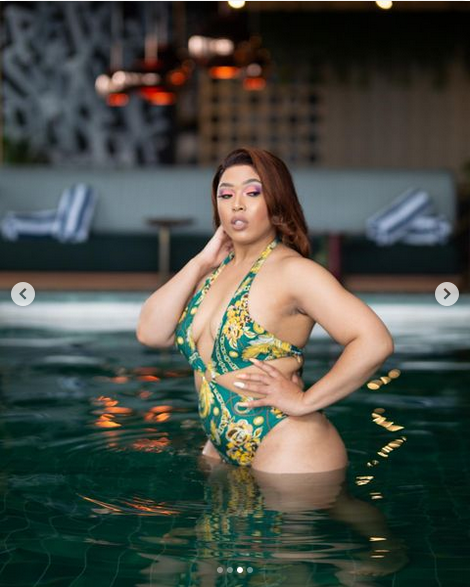 1671520927 30 Simphiwe Ngema celebra la positividad del cuerpo en un bikini
