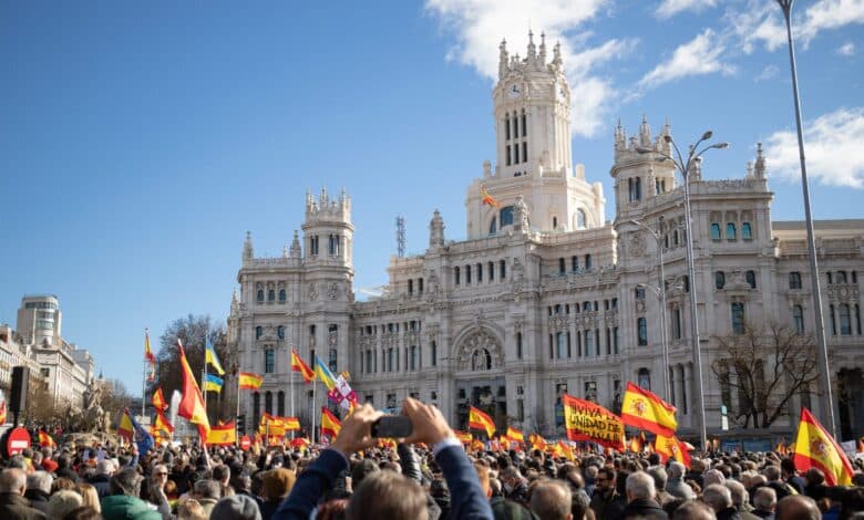 Miles salen a las calles de Madrid para exigir la